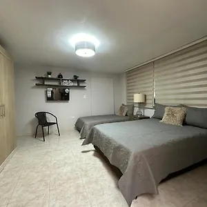 Habitación en casa particular Our House, Santa Marta (Magdalena)